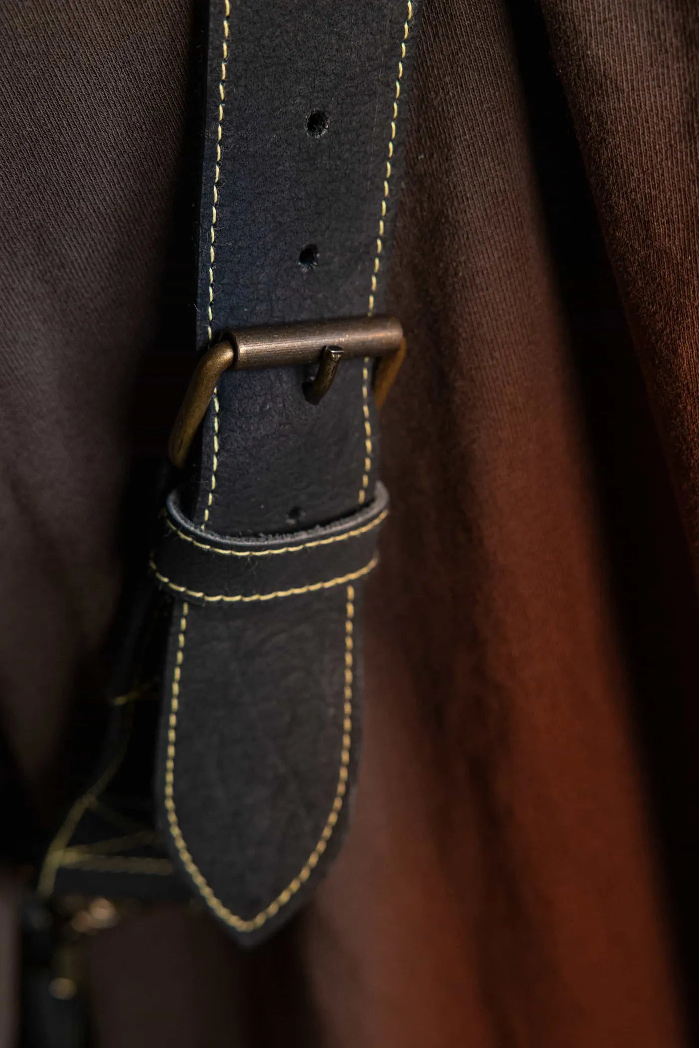 Back Gold Strap - Gold